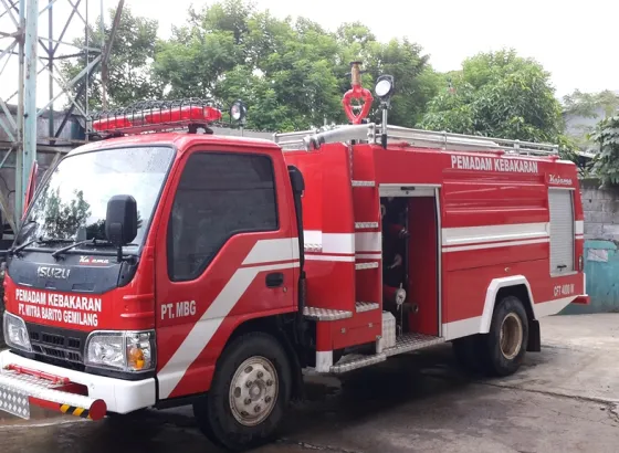 FIRE TRUCK FT 3000-4000 L 12 fire_truck_2500__4000_single_cabin_19