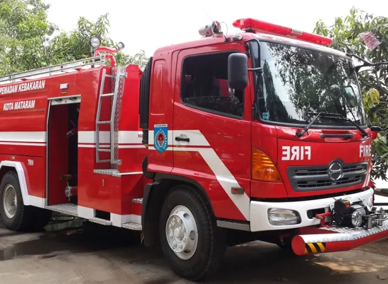 FIRE TRUCK FT 5000-6000 L 7 fire_truck_4000__6000_l_single_cabin_5